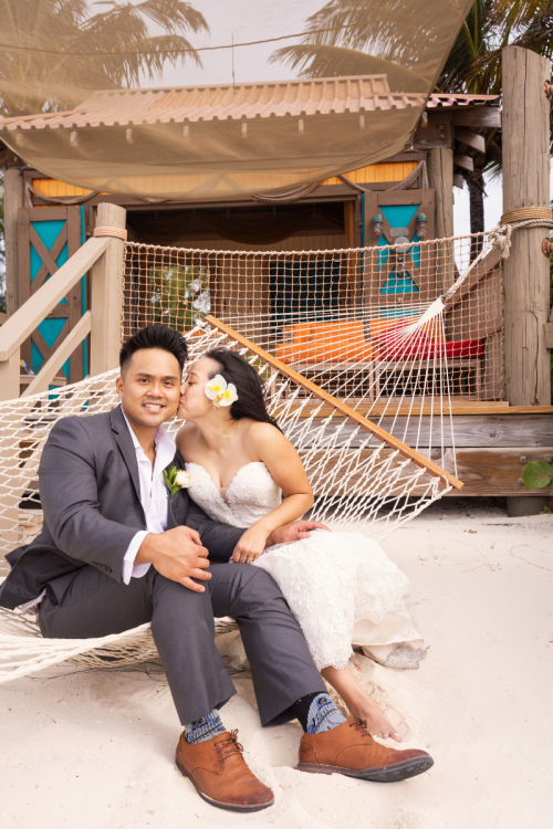 bride and groom, couple, beach, castaway, castaway cay, disney cruise, disney cruise line, cruise line, cruise, cruise line wedding, cruise wedding, disney cruise line wedding, disney dream, disney dream wedding