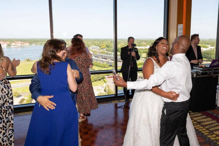 bride and groom, couple, wedding reception, reception, dancing, couple dancing, candid, contemporary, contemporary resort, california grill
