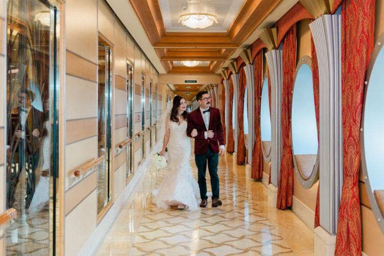 bride and groom, couple, portrait, couple portrait, candid, disney cruise line, disney cruise, cruise line, cruise, cruise wedding, disney dream