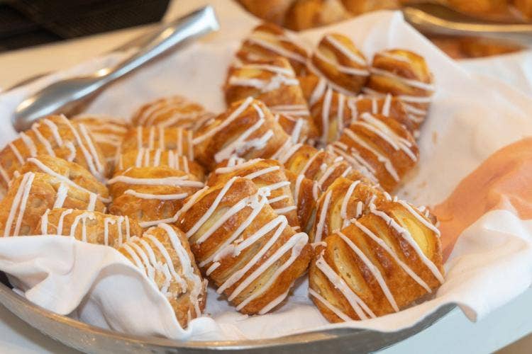 food, reception, wedding reception, breakfast reception, pastries, pastry, reception food, reception breakfast, breakfast, contemporary, contemporary resort, california grill