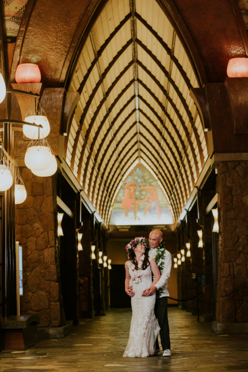 bride and groom, portrait, leis, lei, traditional lei, aulani, aulani wedding, hawaii, hawaiian wedding, aulani resort