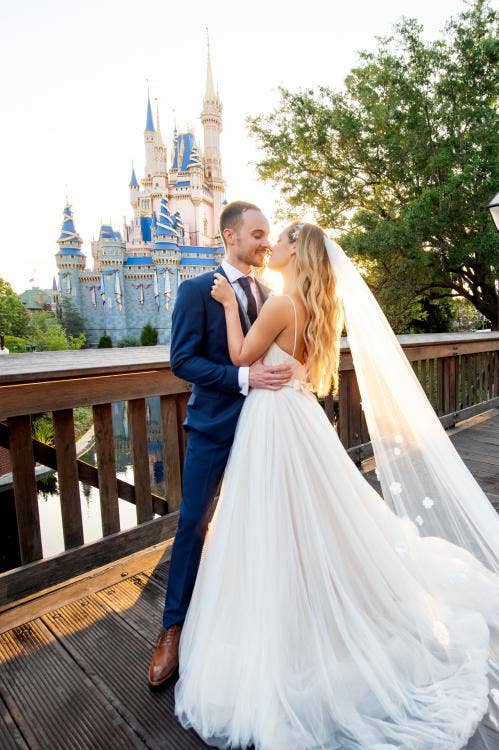 bride and groom, couple, portrait, couple portrait, magic kingdom, Cinderella Castle, Cinderella Castle portrait, castle, castle portrait