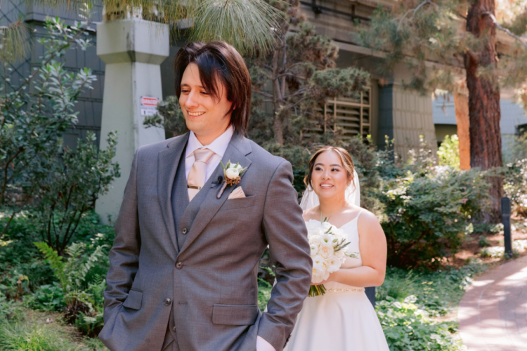 bride and groom, couple, first look, brisa courtyard, grand californian, disneyland, disneyland resort