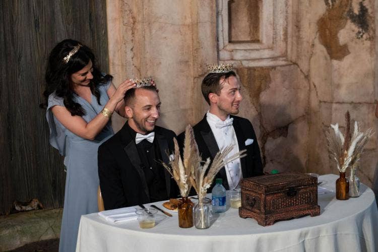 couple, groom, groom groom, lgbtq, lgbtq couple, disney's animal kingdom, animal kingdom, tamu tamu, tamu tamu courtyard, welcome reception, reception, pre-ceremony reception, sweetheart table, pompas grass