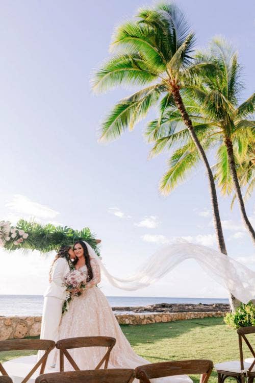 LGBTQ, couple, bride bride, portrait, wedding ceremony, ceremony, altar area, Aulani, lanikuhonua
