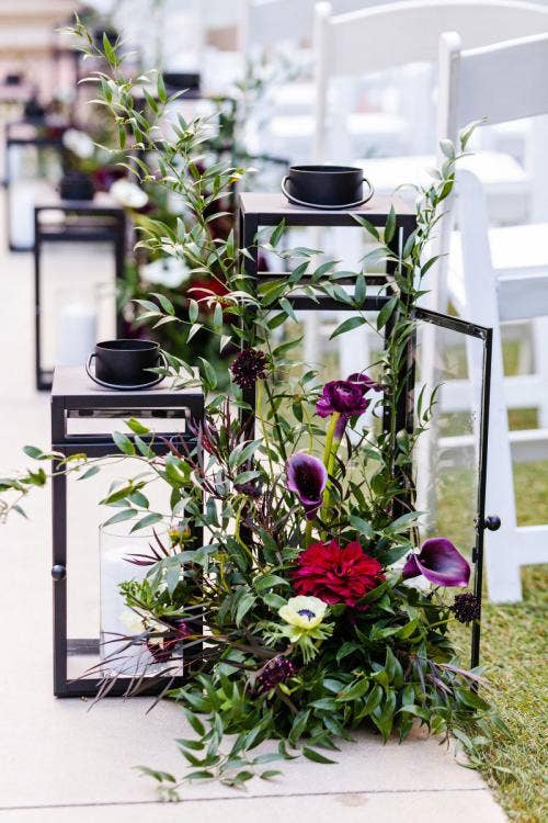 wedding ceremony, ceremony, ceremony decor, ceremony floral, aisle decor, aisle floral, moody aesthetic, moody floral, moody decor, halloween, halloween theme