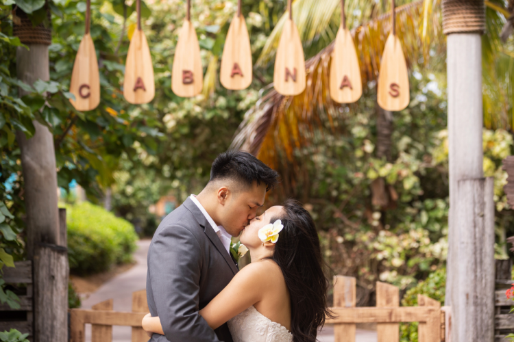 bride and groom, couple, beach, castaway, castaway cay, disney cruise, disney cruise line, cruise line, cruise, cruise line wedding, cruise wedding, disney cruise line wedding, disney dream, disney dream wedding