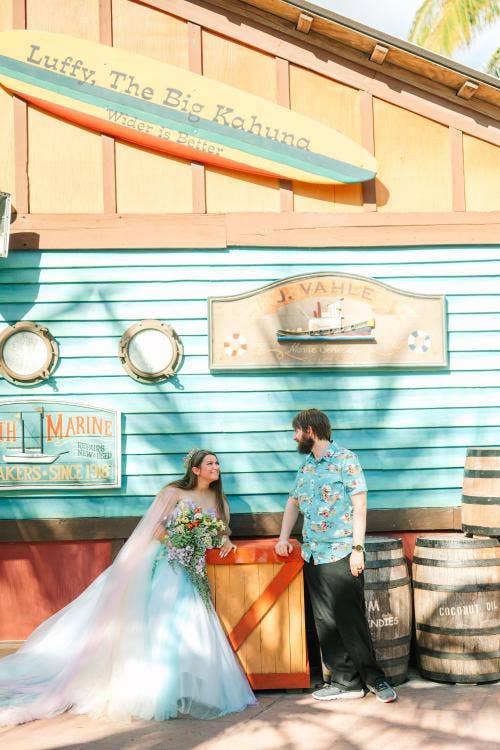 bride and groom, couple, portrait, couple portrait, disney cruise line, cruise line, disney cruise, cruise, castaway cay