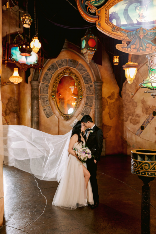 Disney Wedding, Wedding Portraits, Disney Wedding Photos, Disneyland Wedding, Unique Wedding, Immersive Wedding
