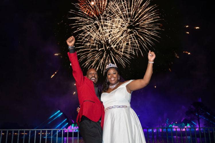 bride and groom, couple, portrait, couple portrait, fireworks dessert party, dessert party, epcot, uk pavilion, uk lochside
