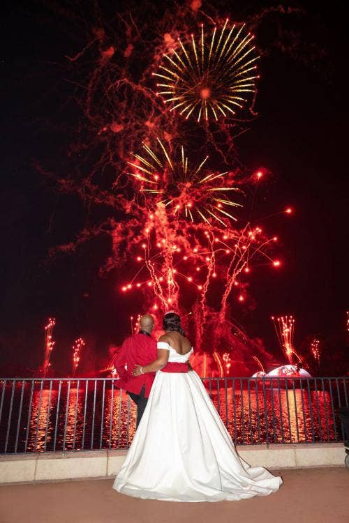 bride and groom, couple, portrait, couple portrait, fireworks dessert party, dessert party, epcot, uk pavilion, uk lochside
