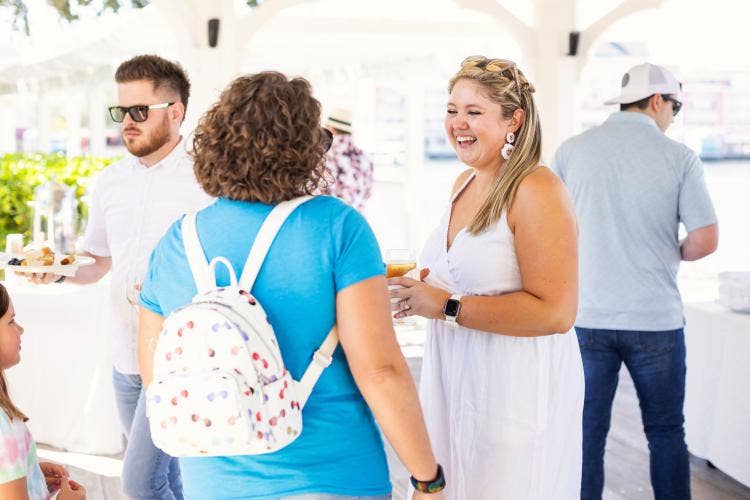 bride, guests, wedding guests, welcome party, sea breeze point