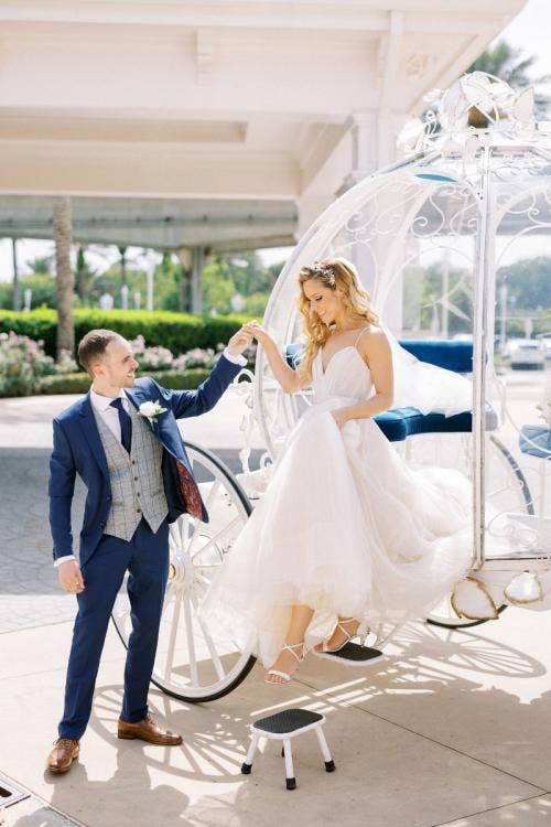 bride and groom, couple, cinderella's coach, coach, Disney's wedding pavilion, wedding pavilion, Franck's studio, wedding ceremony, ceremony