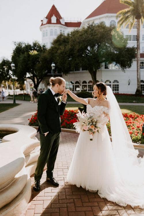 bride and groom, couple, portrait, couple portrait, Disney's grand Floridian resort, grand Floridian