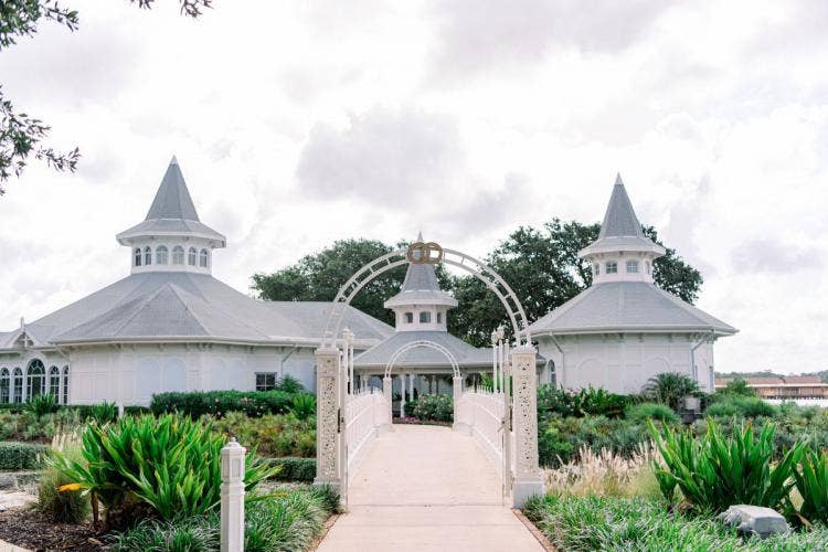 venue shot, exterior, venue, ceremony venue, disney's wedding pavilion, wedding pavilion, pavilion, wedding pavilion exterior, disney's wedding pavilion exterior, wedding pavilion gate