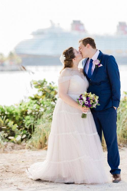 bride and groom, couple, portrait, Disney cruise line, cruise, cruise line, cruise ship, beach, castaway cay