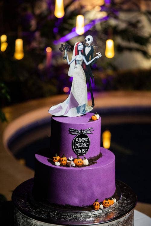 wedding reception, reception, wedding cake, cake, nightmare before christmas, nightmare before christmas cake, halloween, halloween theme, halloween cake, jack and sally