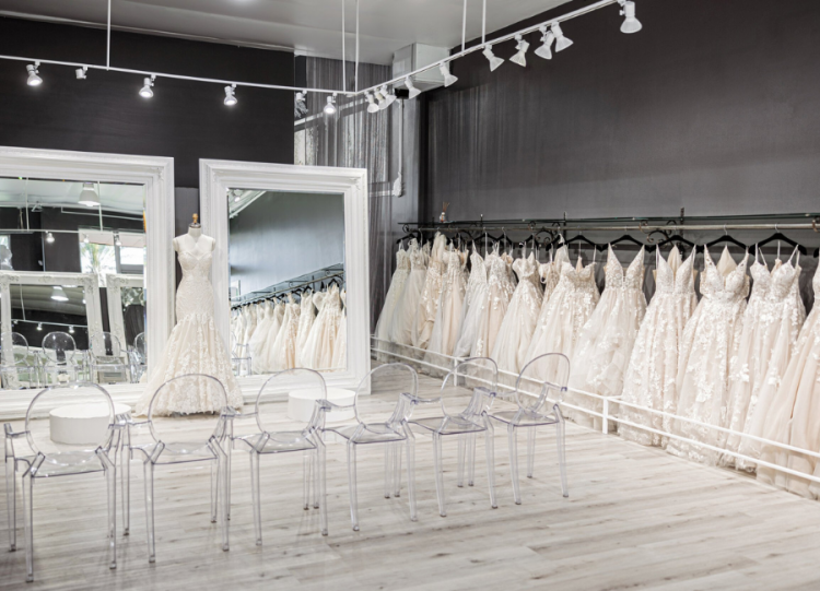 Disney Weddings, Wedding Planning, Disney Wedding Dresses, Wedding Dress Stores, Disney Wedding Consultations, Wedding Planning Sessions