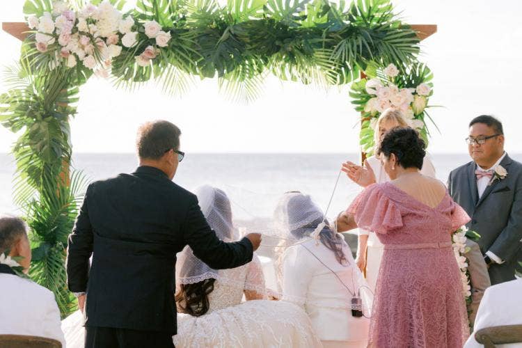 lgbtq, bride bride, wedding ceremony, ceremony, Aulani, Hawaii, lanikuhonua
