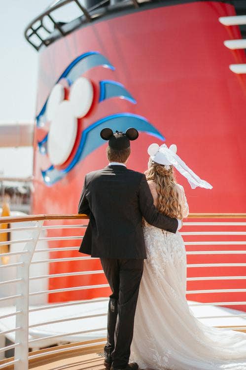 DisneyCruiseLine