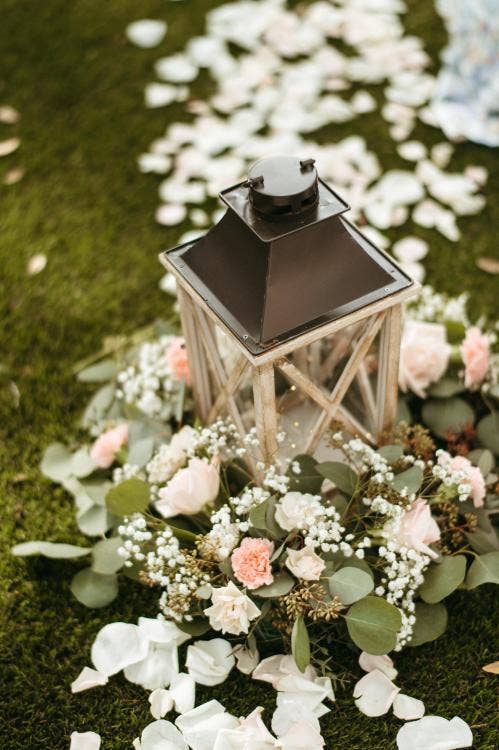 Disney Wedding, Oak Manor Lawn, Ceremony Decor