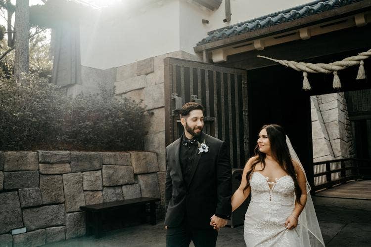 Japan Pavilion, Epcot, Epcot Wedding, Disney Wedding, Bride and Groom Photos, Wedding Photo, Wedding Portrait, Japan Courtyard