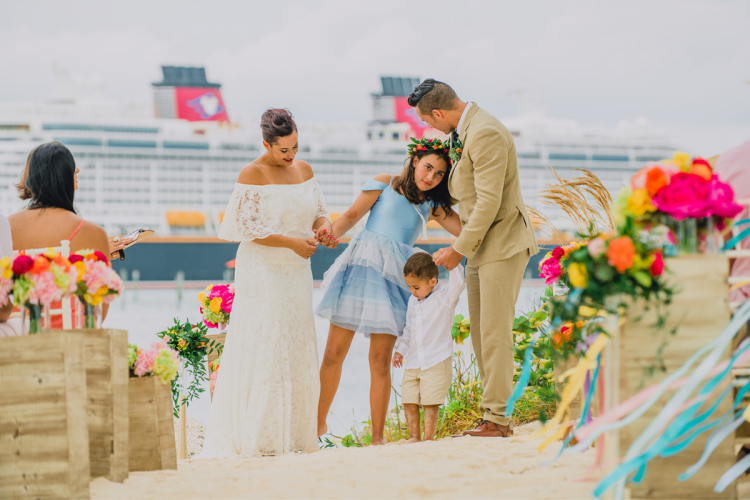 vow renewal, vow renewal family, bride and groom, bride and groom with family, disney cruise line, cruise, cruise line, disney cruise, disney cruise vow renewal, disney cruise line vow renewal, castaway cay, castaway cay vow renewal