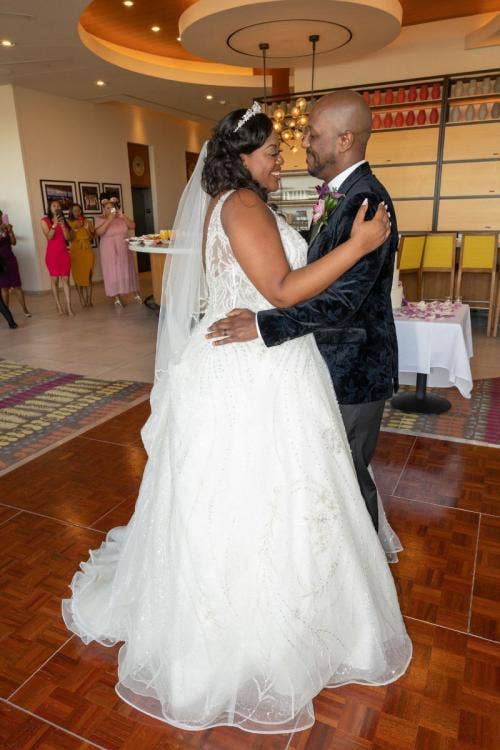 bride and groom, couple, first dance, wedding reception, reception, dance, candid, dance floor, contemporary, contemporary resort, california grill