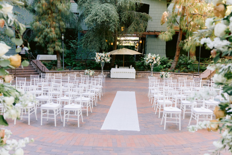 wedding ceremony, ceremony, ceremony decor, ceremony floral, aisle, custom aisle, custom aisle runner, aisle runner, custom chairs, chiavari chairs, brisa courtyard, grand californian