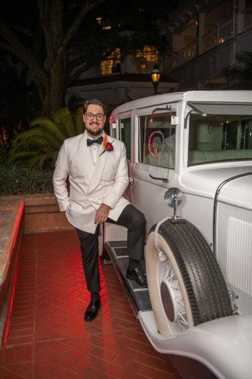 groom, portrait, groom portrait, vintage car, stage coach, white car