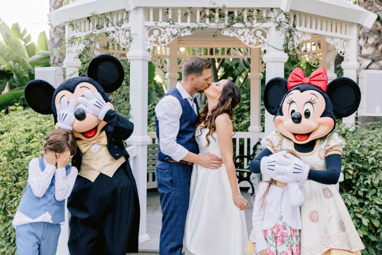 bride and groom, portraits, kids, mickey and minnie, mickey mouse, minnie mouse, characters, character photos, adventure lawn, adventure lawn gazebo, reception, vow renewal, vow renewal reception, disneyland, disneyland hotel