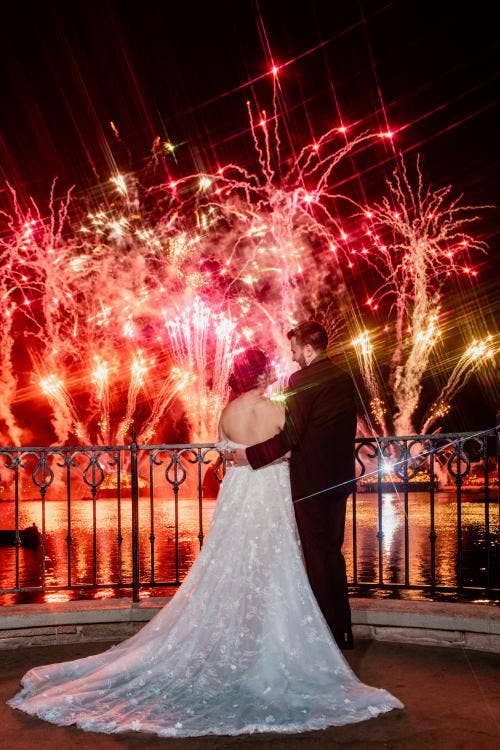 couple, portrait, couple portrait, fireworks, EPCOT Fireworks, EPCOT