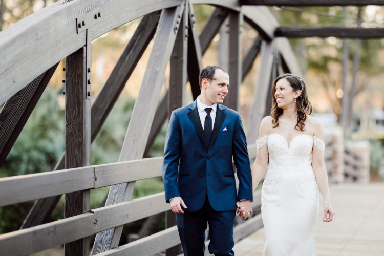 bride and groom, couple, portrait, couple portrait, port orleans, port orleans riverside, port orleans riverside resort