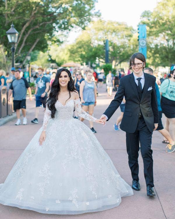Bride and Groom, Disney Wedding, EPCOT Wedding, Walt Disney World