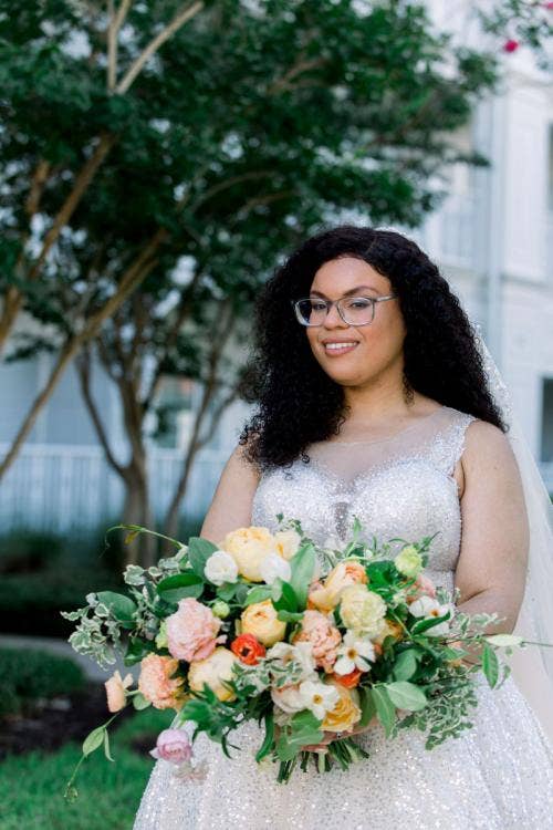 bride, portrait, bridal portrait, bridal bouquet, colorful floral, colorful bouquet, boho, diversity, grand floridian
