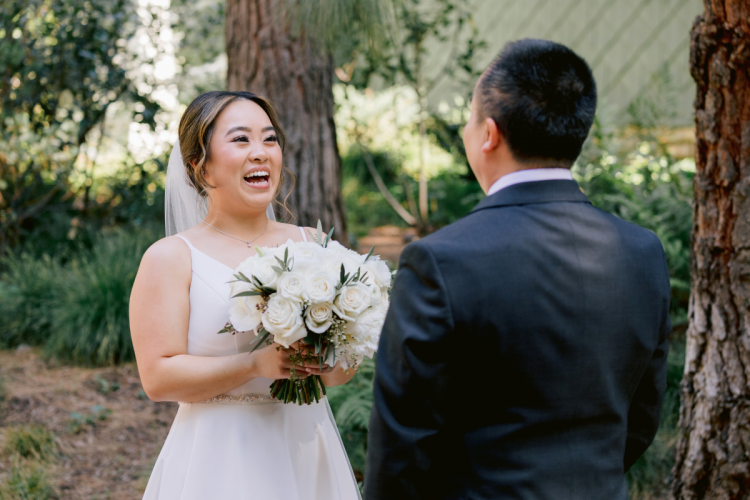 bride and father, father daughter, first look, father first look, first look with father, brisa courtyard, grand californian, disneyland, disneyland resort