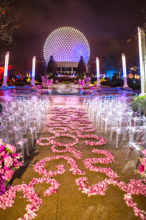 World Celebration Gardens, EPCOT Wedding Venue, Floral and Decor