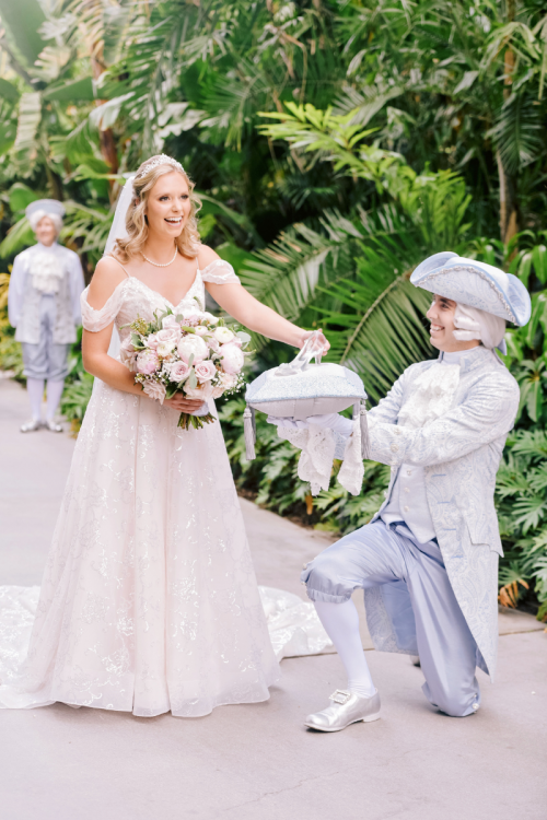 bride, candid, slipper, glass slipper, cinderella glass slipper, rose court, rose court garden, bridal portrait