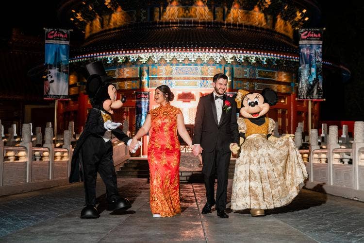 couple, entertainment, characters, mickey and Minnie, china, china pavilion, Epcot