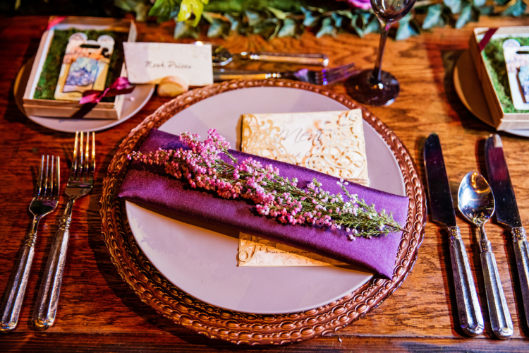 Spring Wedding Trends, Wedding Trends, Purple Wedding, Wedding Inspiration, Wedding Place Setting, Disney Wedding